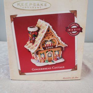 2002 Hallmark Keepsake ornament Gingerbread Cottage - NIP